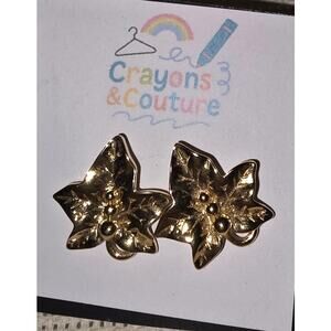 VTG Avon Gold Maple Leaf & Berry Earrings Autumn Fall Harvest Nature Cottage